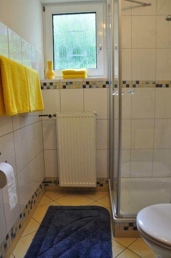 Ferienwohnung Am Waldrand Obernhain Екстериор снимка